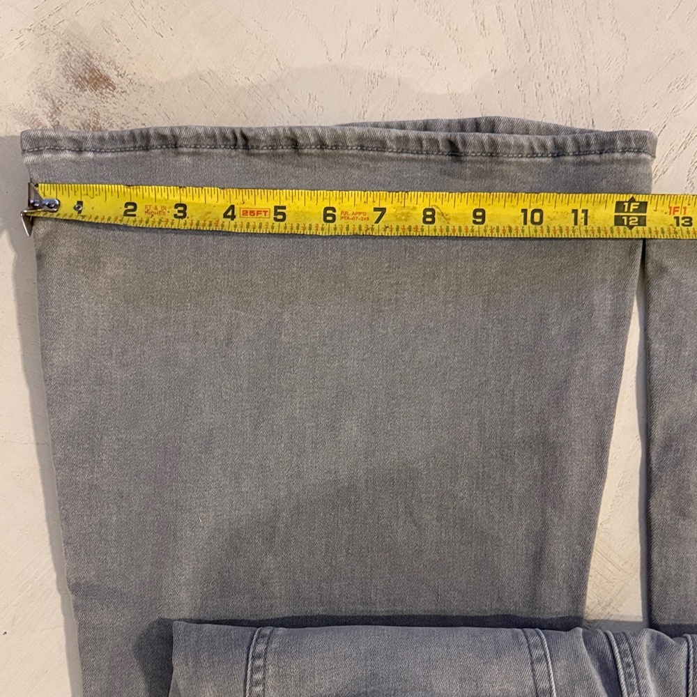 American Eagle Outfitters Women's Light Gray Next Level Stretch Flare Jeans 8S - Picture 8 of 11
